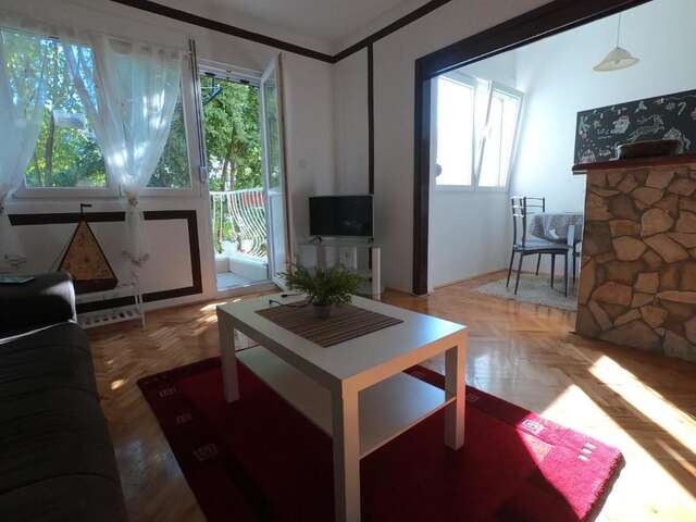 Апартаменты moTIVATion apartment Тиват-4
